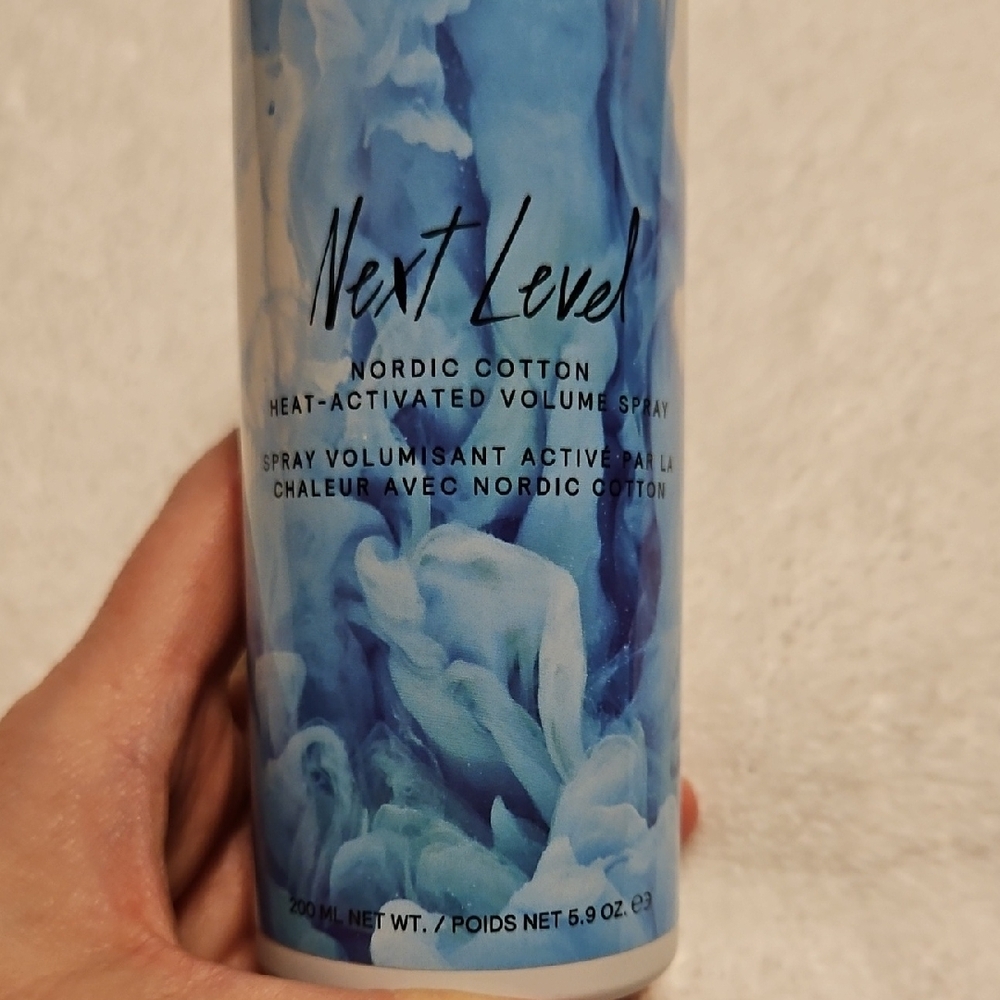 IGK Nordic Cotton Volume Spray - Blue - Picture 3 of 8